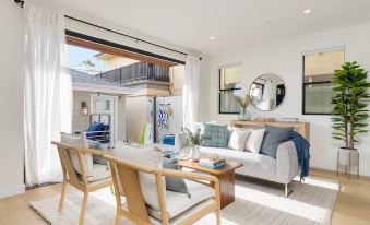 Pacific Villa by AvantStay Steps from Beach Luxurious Modern Indoor-Outdoor Living