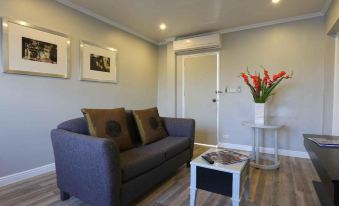Regent Park Hotel
