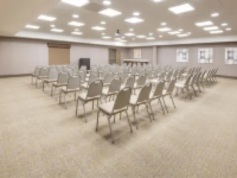 科尼爾斯SpringHill Suites酒店 科尼爾斯酒店