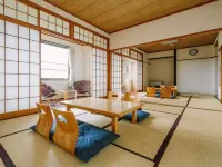 Karuizawa Mori No Ie Haretara Iine Hotels in Miyota