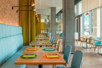 Aloft Al Ain - breakfast