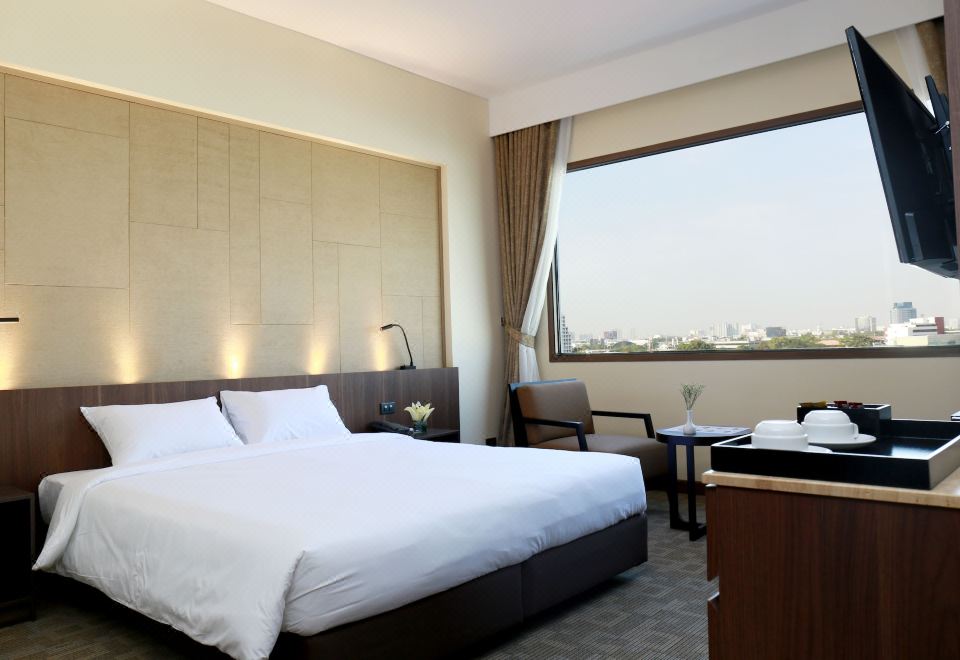 3. 루이 태번 호텔..