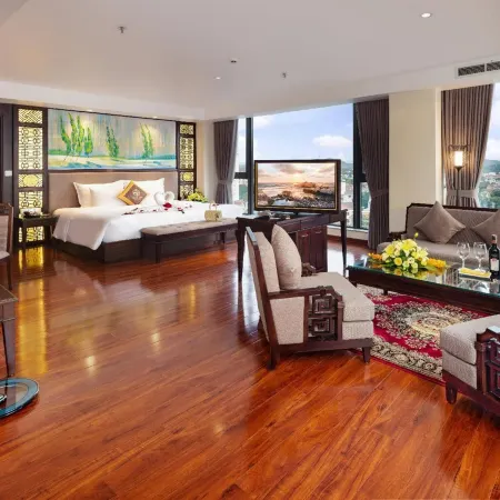 THANH LICH ROYAL BOUTIQUE HOTEL