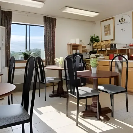 Super 8 by Wyndham Richmond