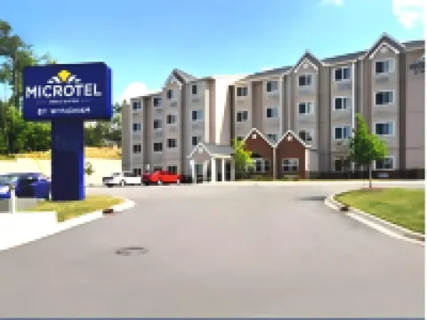 Microtel Inn & Suites by Wyndham Hoover/Birmingham Hotels in Hoover