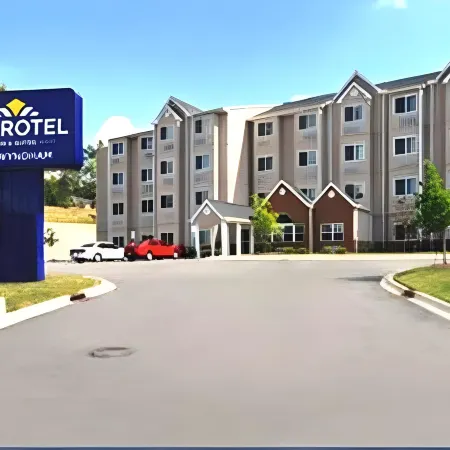 Microtel Inn & Suites by Wyndham Hoover/Birmingham