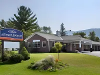 Howard Johnson by Wyndham Williamstown Hotel a 