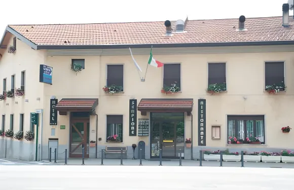 馬爾彭薩辛普朗酒店