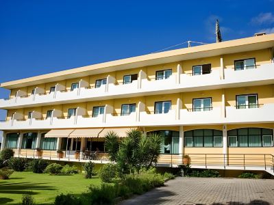 Varzinn Hotel