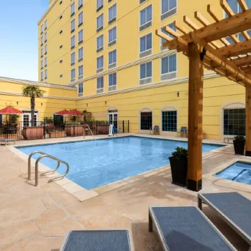La Quinta Inn & Suites by Wyndham San Antonio Medical Ctr NW