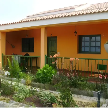 Casas Rurales Amparo Las Hayas