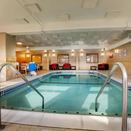 Drury Inn & Suites Marion