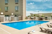 Country Inn & Suites by Radisson, Cookeville, TN - Pools