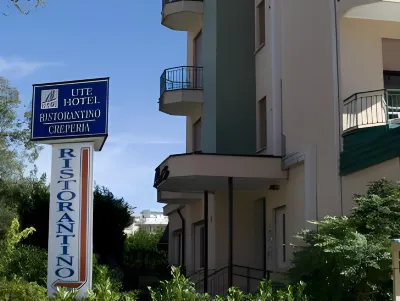 Ute Hotel Hotels in 