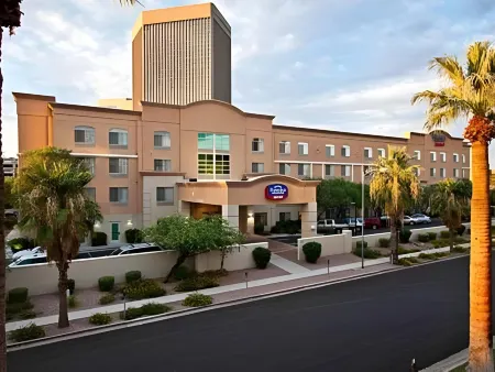 Fairfield Inn & Suites Phoenix Midtown