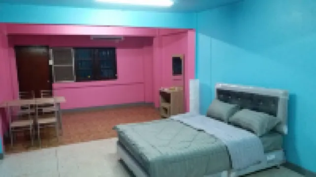 Gate 14 Inn Hotels near Wat Si Thep Pradittharam