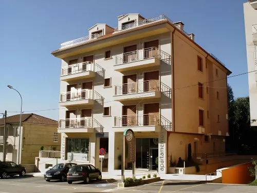 Apartamentos Trisquel