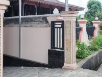 RedDoorz Syariah @ Pudja Kesuma Lampung Hoteles cerca de SJ