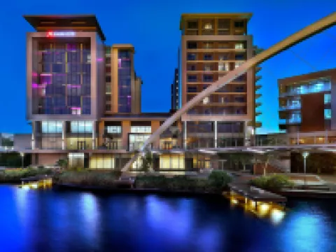 Cape Town Marriott Hotel Crystal Towers Hotels in Century City