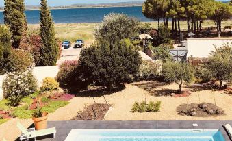 Lalagunebages, Panoramic View & Spa