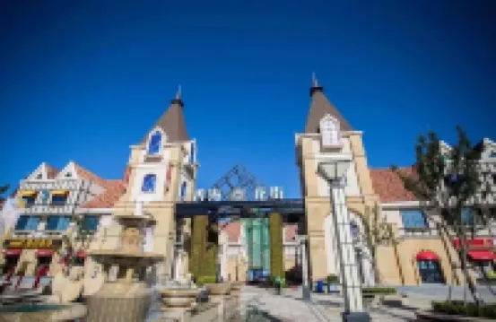 Yunshui Yijia Homestay (Ferris Wheel Park Store)