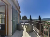Les Terrasses de Grimaud 格里莫住宿飯店