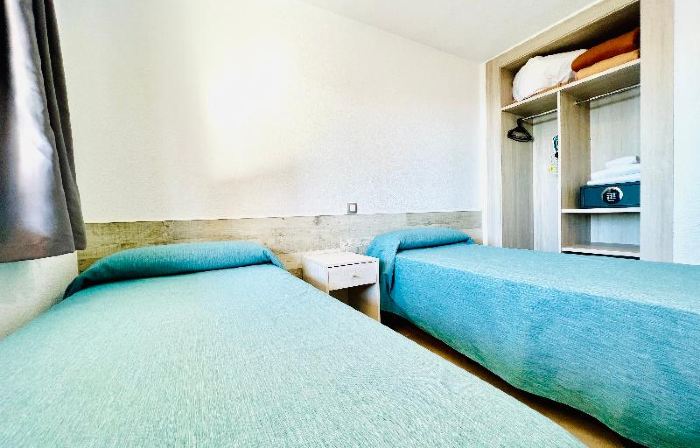Trebol One Apartments by Mc