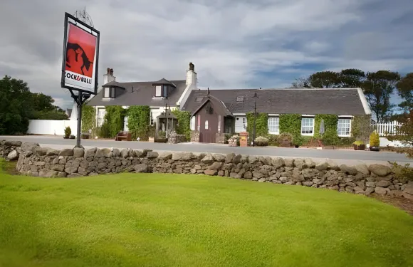 公雞及公牛住宿加早餐旅館