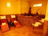 Real Home by Real del Bosque - spa