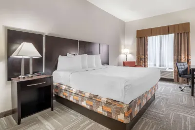 Best Western Mason Inn Hotel dekat Cottell Park