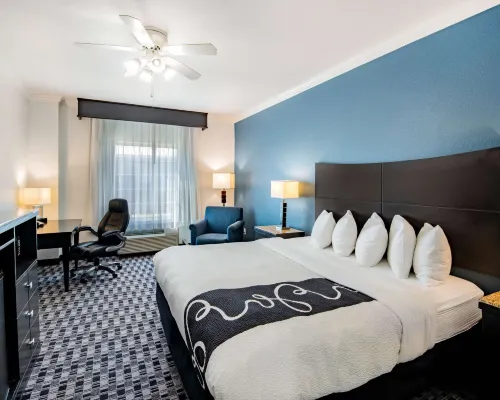 La Quinta Inn & Suites by Wyndham Dalhart Hotels in Dalhart