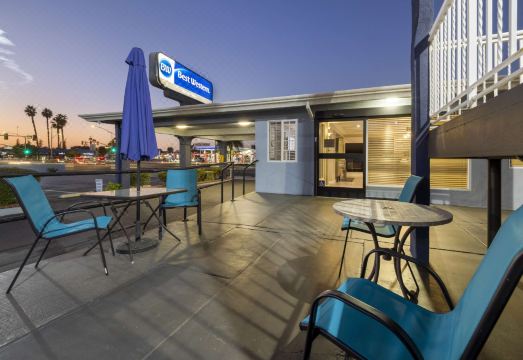 4. 베스트 웨스턴 ..