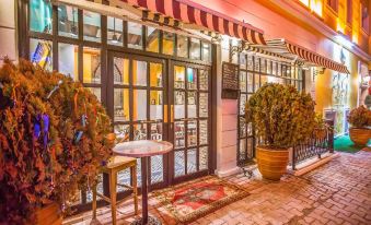 Araf Hotel