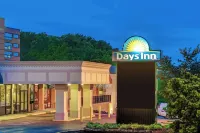 Days Inn by Wyndham Towson Hotels near Towson Town Center