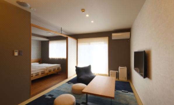 Neon Hotel - Luxury Sleep Retreat -