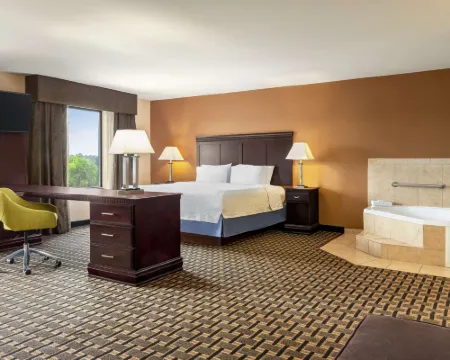 Hampton Inn & Suites Pine Bluff Hotels in Pine Bluff