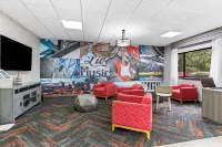 Clarion Pointe Franklin - Nashville Area