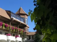 Enzian Inn Hotels in Leavenworth