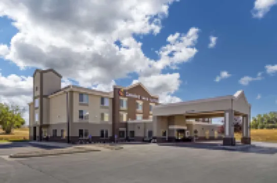 Comfort Inn & Suites Gillette Near Campbell Medical Center Hotels in 