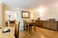 Station Hotel Hotels in Sprowston