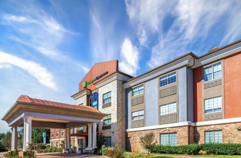 Holiday Inn Express & Suites Henderson-Traffic Star by IHG