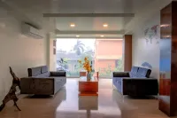 Hotel Hilltop International