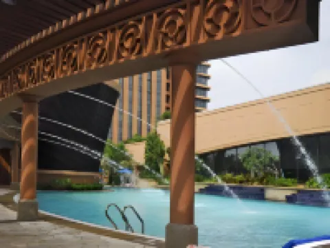 Grand Service Apartment @ Times Square