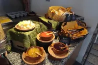 Embassy Quito - breakfast