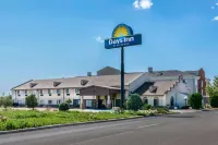 Days Inn by Wyndham Lamar Hotels in Lamar