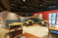 Oasis Hotel & Conv. Center, Ascend Hotel Collection - breakfast