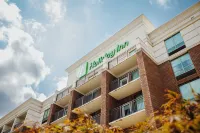 Holiday Inn Paducah Riverfront Hotels in 