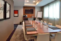AC Hotel Marseille Prado Velodrome - 4 ดาว