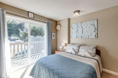 Snowline Lodge - Condo #37 - A Very Cute Condo - Near the Mountain, Now Has Wifi