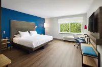 Tru by Hilton Atlanta Northlake Parkway Hotels in DeKalb County